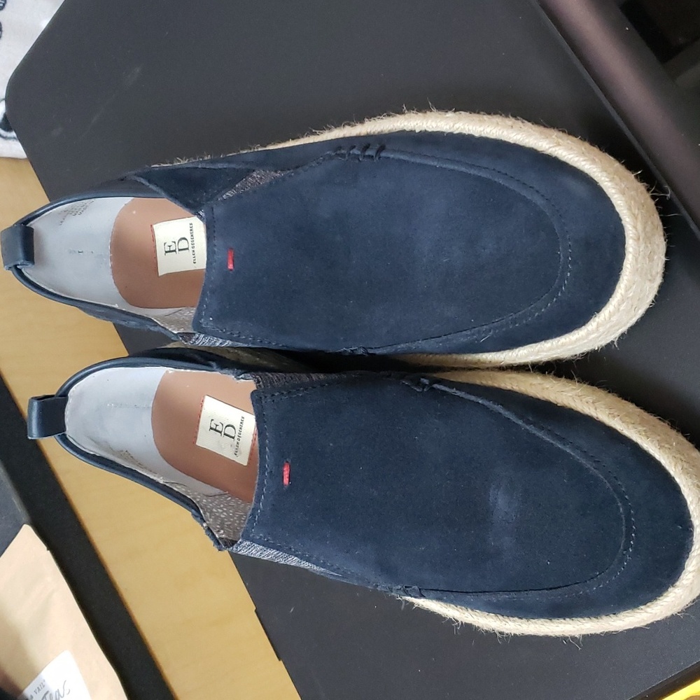 Ellen Degeneres blue suede shoes!  8.5m
